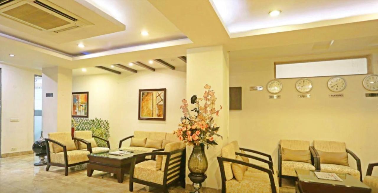 Genx Le Crescent Ghaziabad Hotel Exterior photo