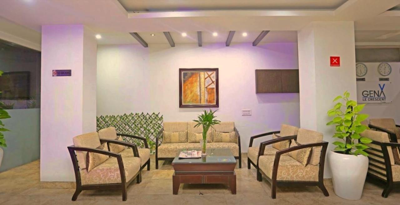 Genx Le Crescent Ghaziabad Hotel Exterior photo